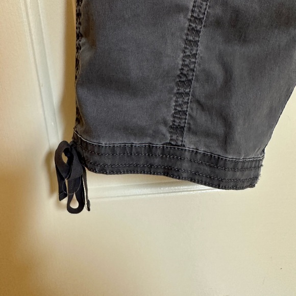 Eileen Fisher Cropped Capri Pants - Picture 6 of 10